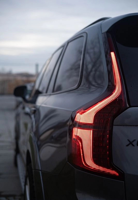 Volvo XC 90 cena 142000 przebieg: 97600, rok produkcji 2016 z Kraków małe 781